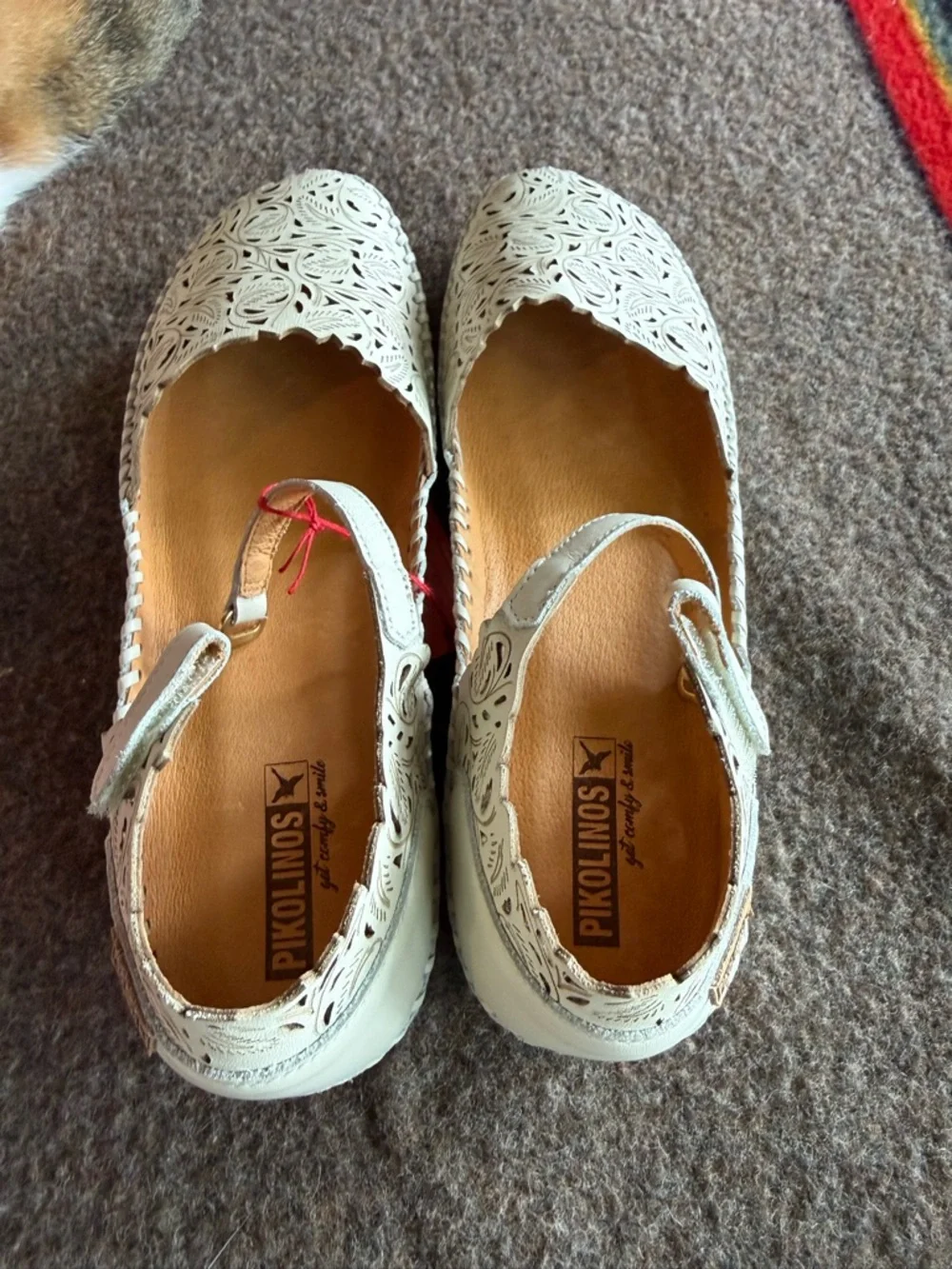 Pikolinos White Cutout Mary Jane Shoes - Picture 4 of 4